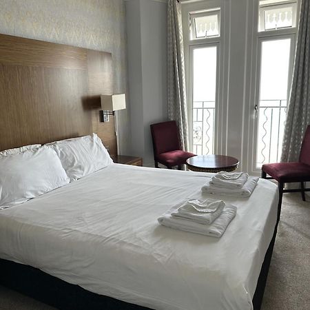 Glastonbury Hotel Eastbourne Bagian luar foto