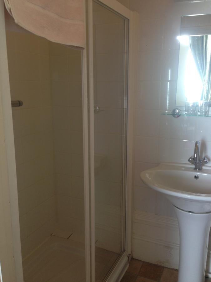 Glastonbury Hotel Eastbourne Bagian luar foto